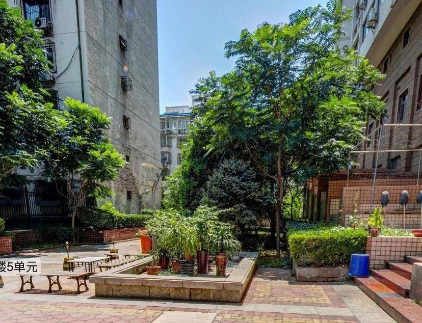 VR+社區 | 酷雷曼全景助力東花市“美麗樓門”PK活動。